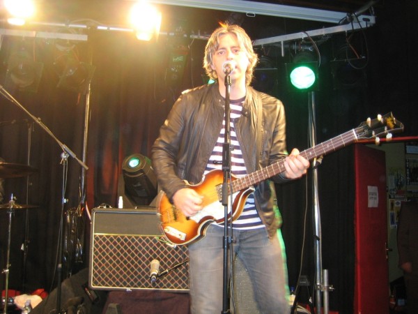 Bassplayer Bambi Kino